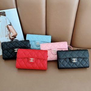 シャネル スマホポーチ 横型 肩掛け キャビアスキン 革 ミニ チェーンバッグ 全機種対応