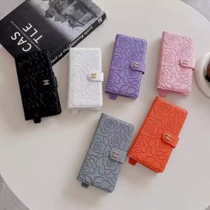 シャネル iPhone ケース 手帳型 カメリア 花柄 レザー カード収納 ベルト付き 落下防止
