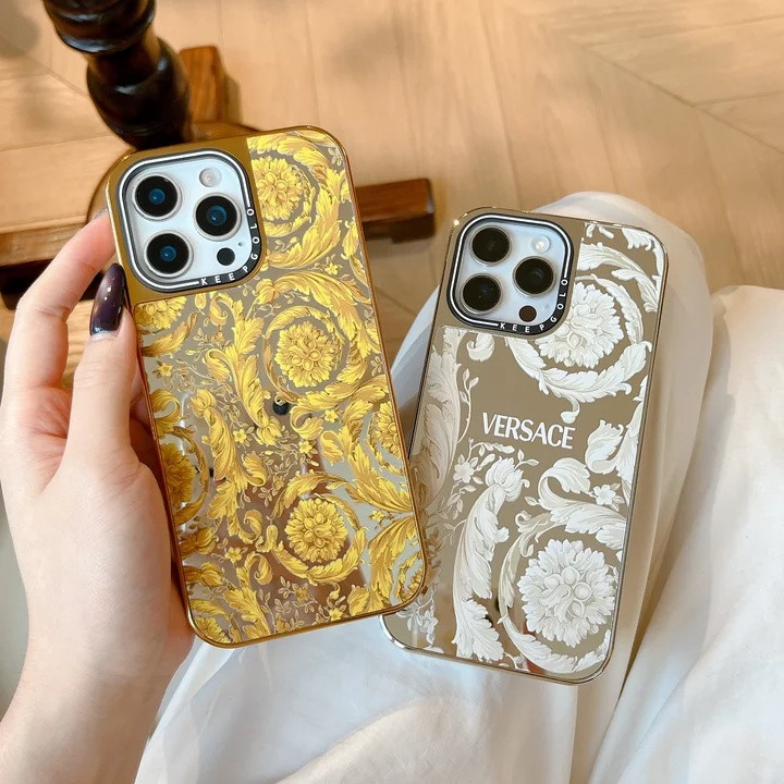 ヴェルサーチ iPhone ケース バロッコ柄 電気メッキ加工 MagSafe対応 アクリル ミラー付き 高級感