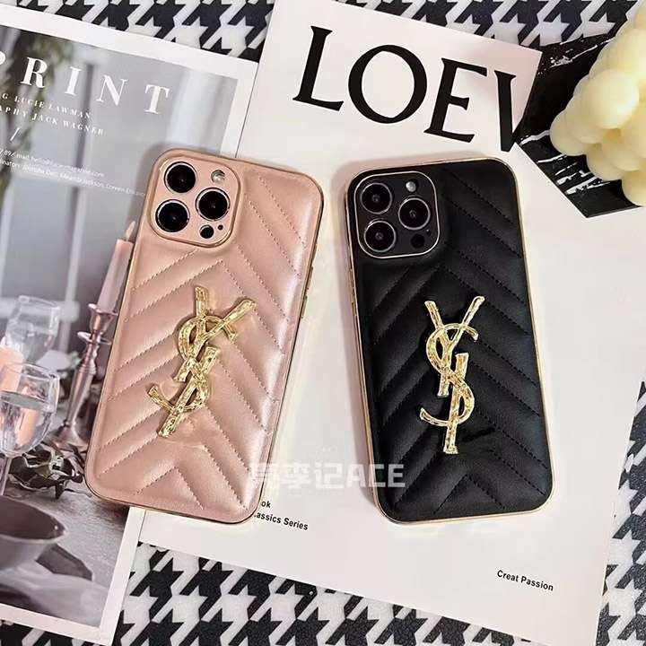 イヴサンローラン iPhone ケース モノグラムレザー メタルロゴ付き カメラ保護 一体型 ファッション MagSafe対応