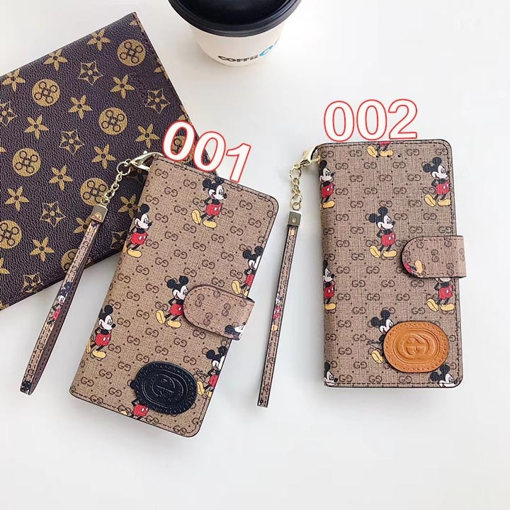 グッチ iPhone ケース 手帳型 スライド式 ディズニーデザイン カード収納 ストラップ付き
