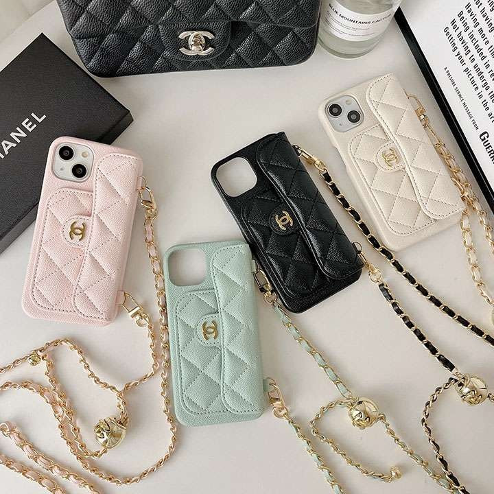 シャネル iPhone ケース マトラッセ チェーンショルダー カード入れ 大人可愛い 手ぶら女子 MagSafe対応