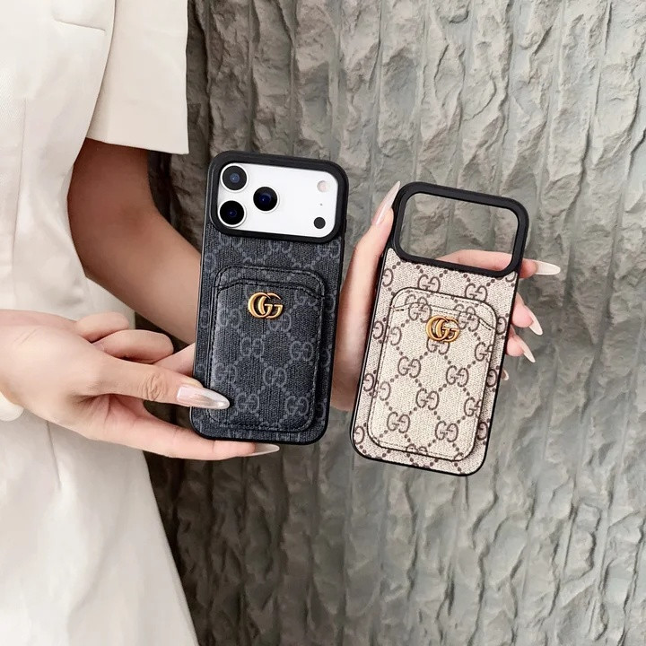 グッチ iPhone ケース GGスプリーム 背面 カード収納 メタル ダブルGロゴ