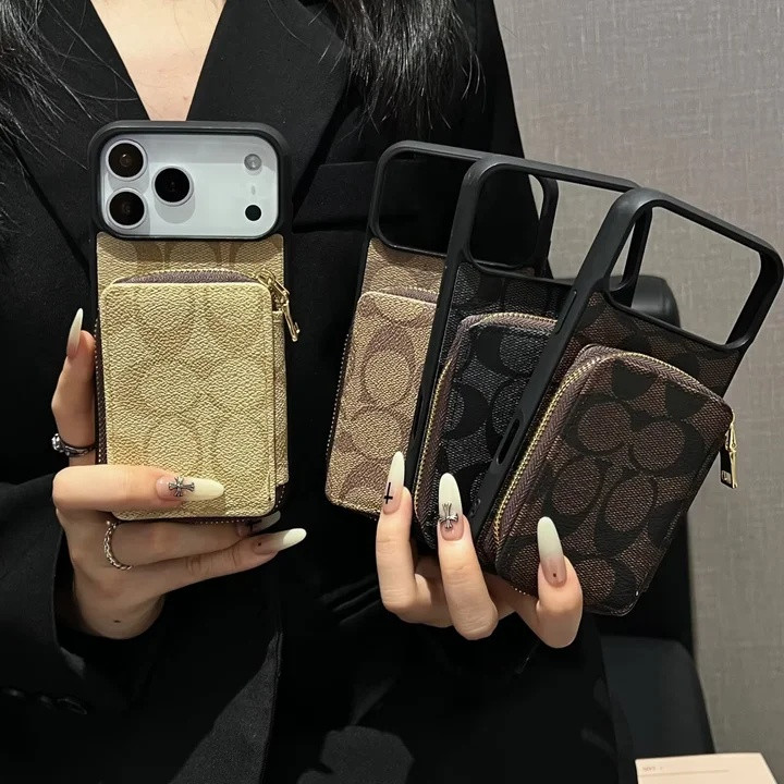 コーチ iPhone ケース キャンバス素材 ファスナーポケット付き 手帳型 衝撃吸収