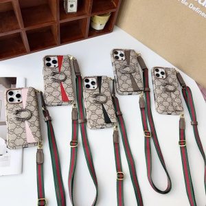 グッチ iPhone ケース ショルダーストラップ付き GGキャンバス 横掛け 人気