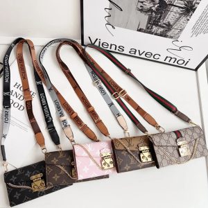 ルイヴィトン iPhone ケース 手帳型 ストラップ付き モノグラムレザー 財布機能 MagSafe対応